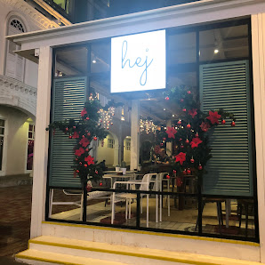 Walking On Sunshine | Korean Hair Salon and Cafe thumb 6